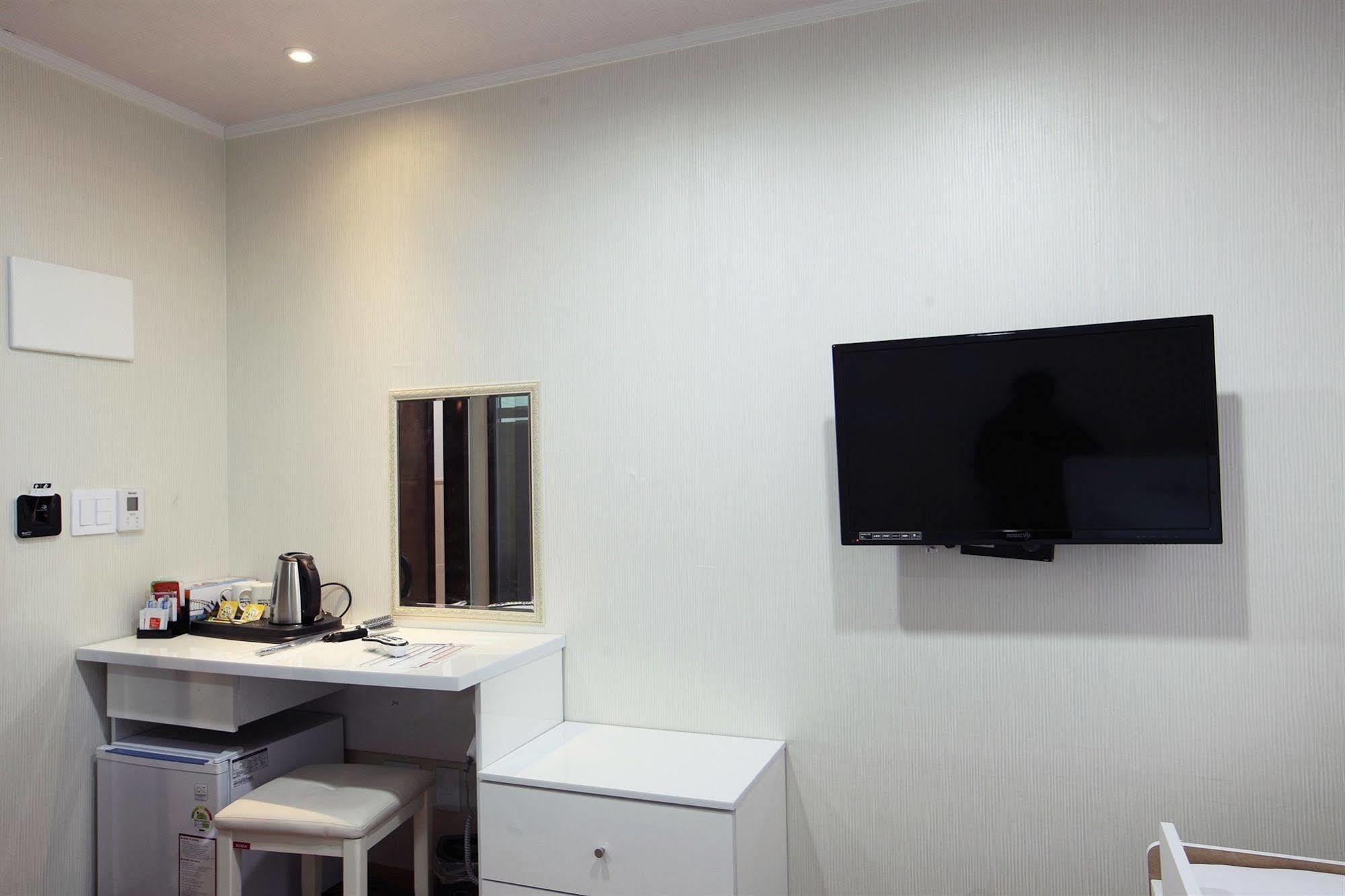 Chloe Guesthouse Gangnam 首爾 外观 照片