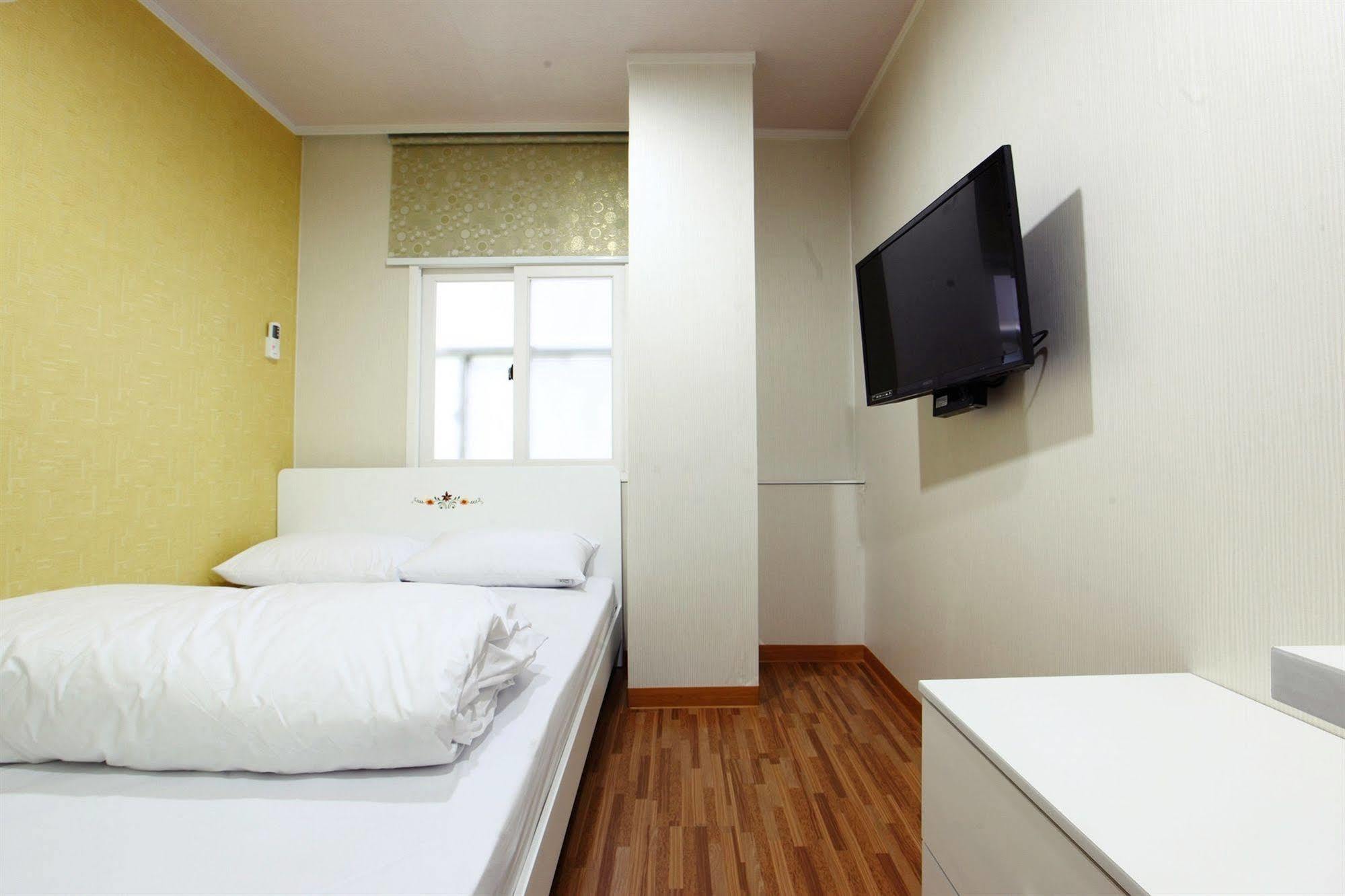Chloe Guesthouse Gangnam 首爾 外观 照片