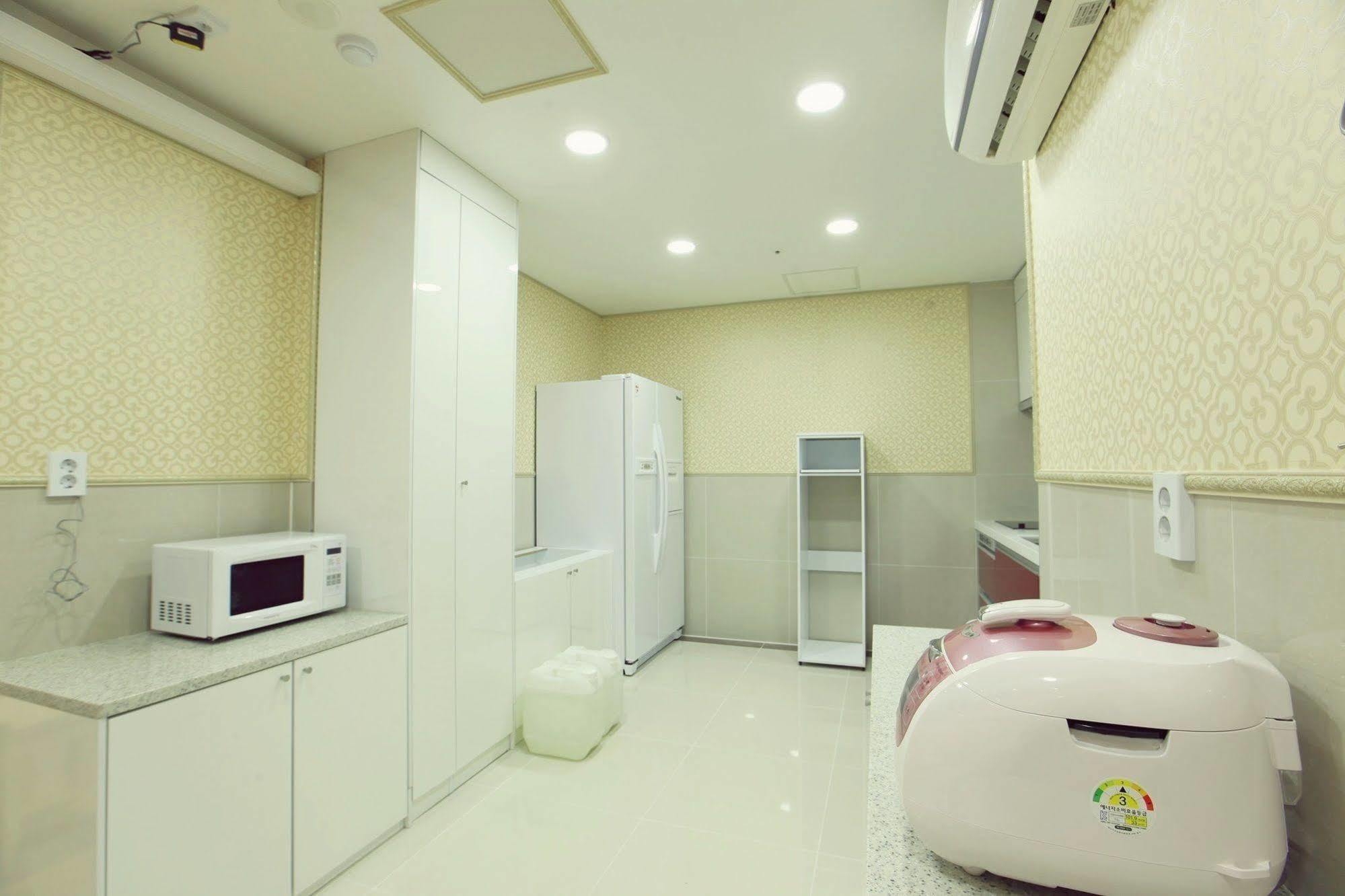 Chloe Guesthouse Gangnam 首爾 外观 照片
