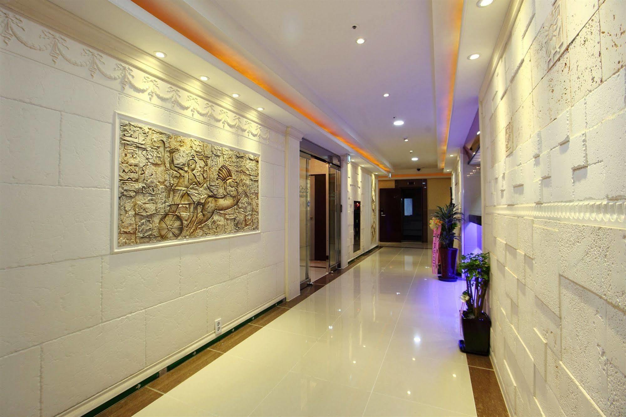Chloe Guesthouse Gangnam 首爾 外观 照片